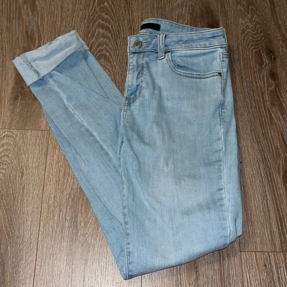 Uniqlo blue jeans